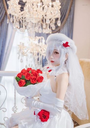 欧美最火女性内衣泳装_高清在线观看完整版