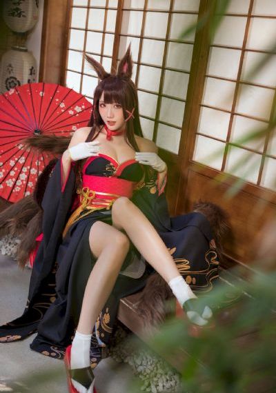 欧美时尚连衣长裙秋冬_1080全集免费播放