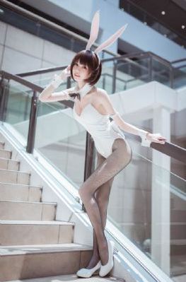 动漫美女裸体被涩涩动画软件_蓝光免费观看韩国